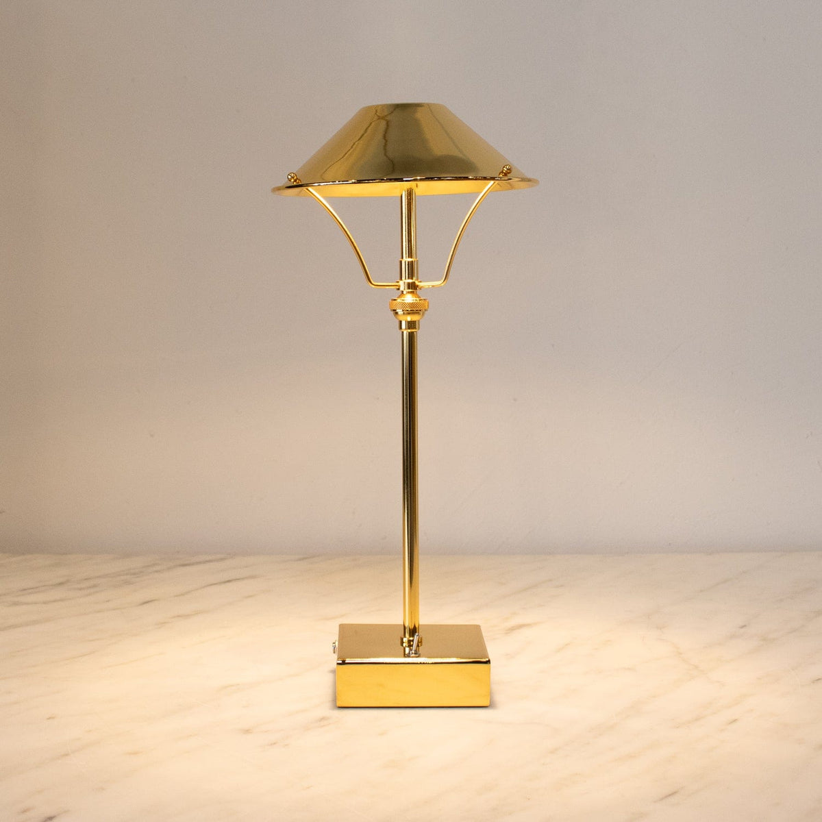 Ambrina Cordless Table Lamp 14