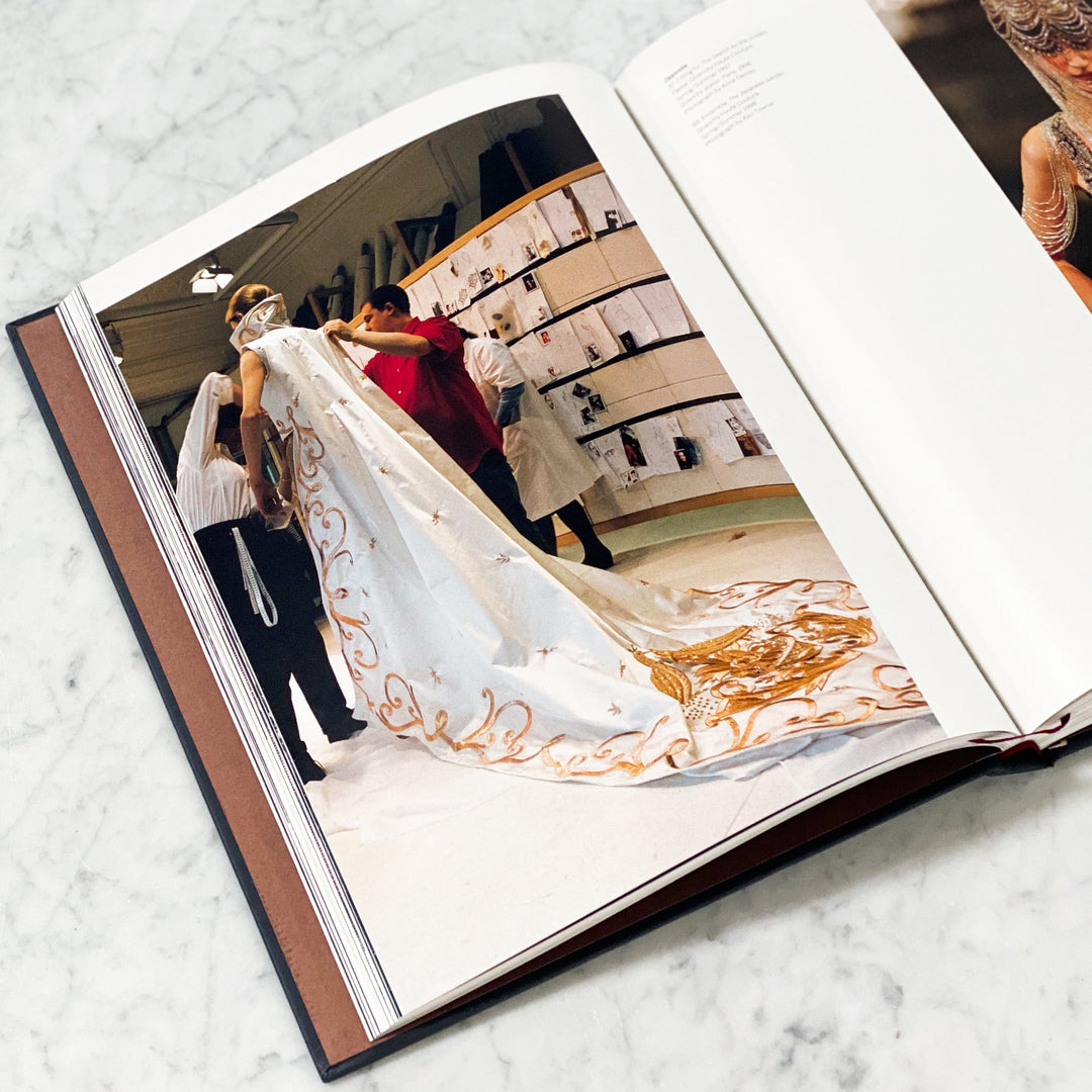 【新品】Alexander McQueen 写真集 洋書 abrams-book-